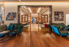 Golf Lodge - Restaurant, Bar und Terrasse