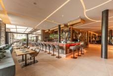 Golf Lodge - Restaurant, Bar und Terrasse