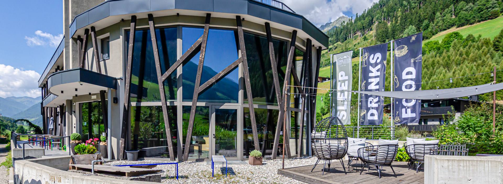 Stochas FOOD & DRINKS Stochas FOOD & DRINKS