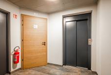 Bistro Stochas - Fahrstuhl 