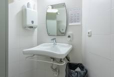 Landhausbar - Bagno accessibile nel reparto donne