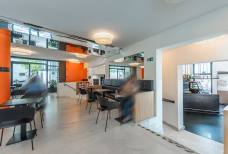 Landhausbar Bozen - Scale
