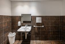Helmrestaurant - Toilette im Erdgeschoss
