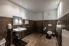 Helmrestaurant - Toilette im Erdgeschoss