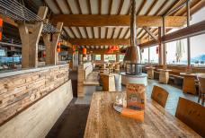 Helmrestaurant - Restaurant