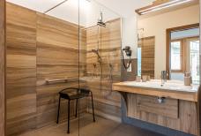 Urlaub auf dem Bauernhof Preglhof - Bad der barrierefreien Ferienwohnung (Nr. 1)