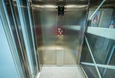 Reinhold Messner Haus - Lift