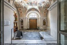 Museum Kloster Neustift - Rampe im Inneren der Kirche