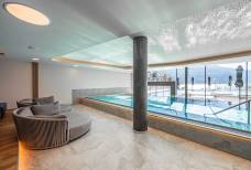 Hallenbad