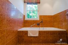 Relais & Châteaux Castel Fragsburg: Badezimmer 113
