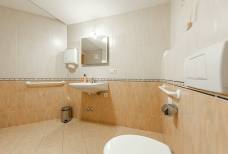 Hotel Maria Theresia: Bagno accessibile