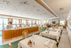 Hotel Maria Theresia: Ristorante