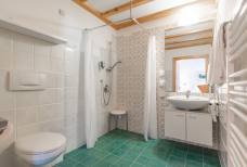 Bad Moos Dolomites Spa Resort - Residence Mühlenhof: Bad vom Zimmer Nr. 470