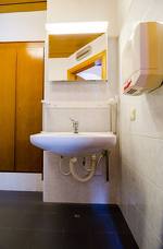 Filmclub Bozen im Kolpinghaus Bruneck: Toilette für Menschen mit Behinderung